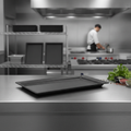 Cast Aluminium GN Tray 1/1 Black 530x325mm for Versatile Kitchen Use