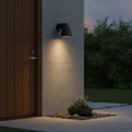 Aluminium Outdoor Wall Light in Black for Entryways & Patios